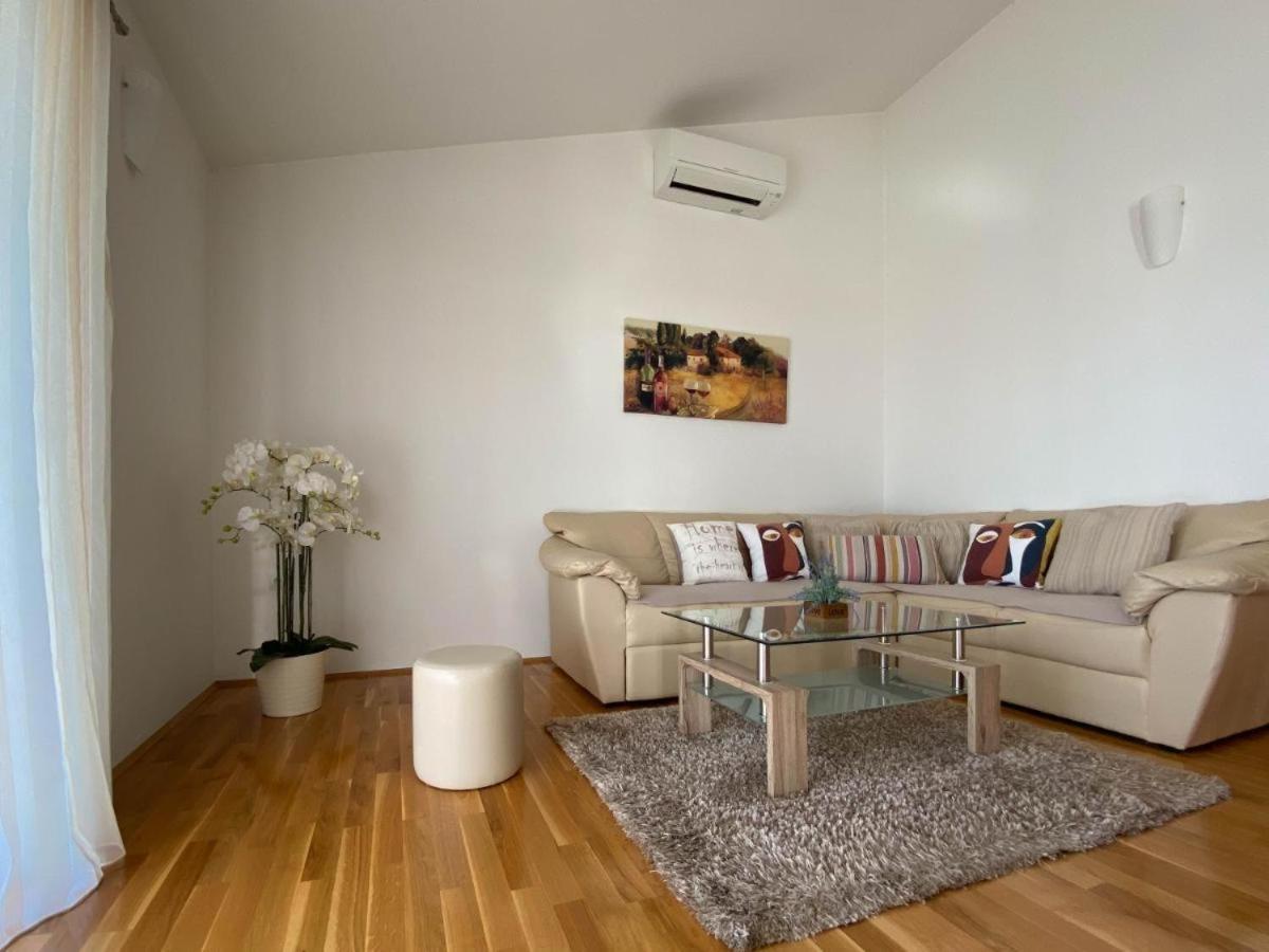 Apartman Ivan Makarska Exterior foto